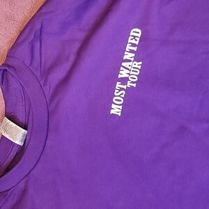 BAD BUNNY 2024 world tour roadie shirt,xl